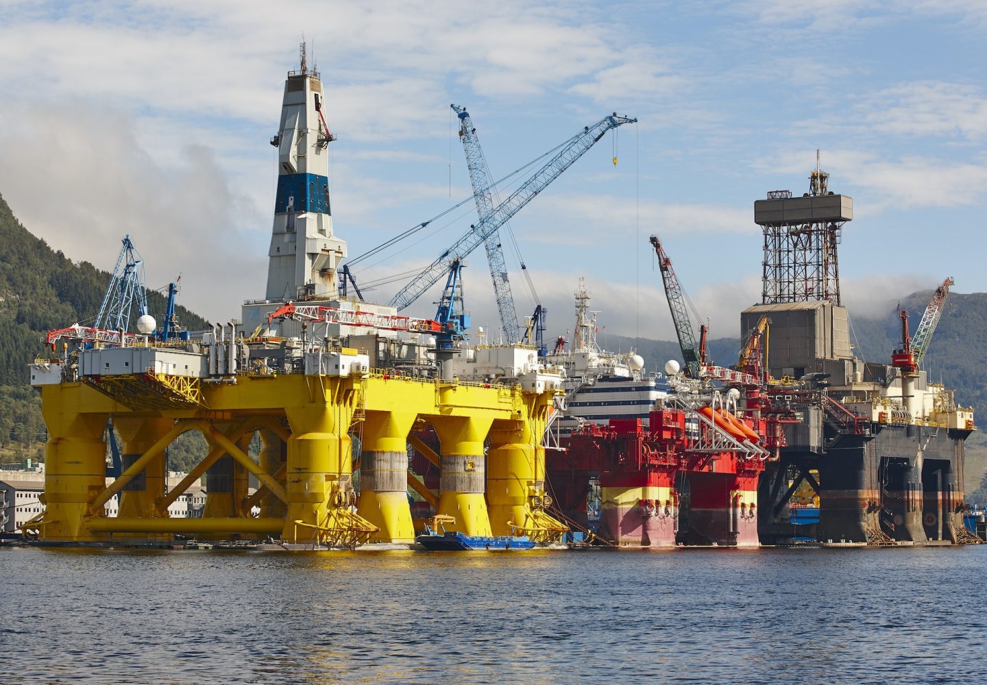 oil-and-gas-platform-in-norway-energy-industry-petroleum-exploration.jpg